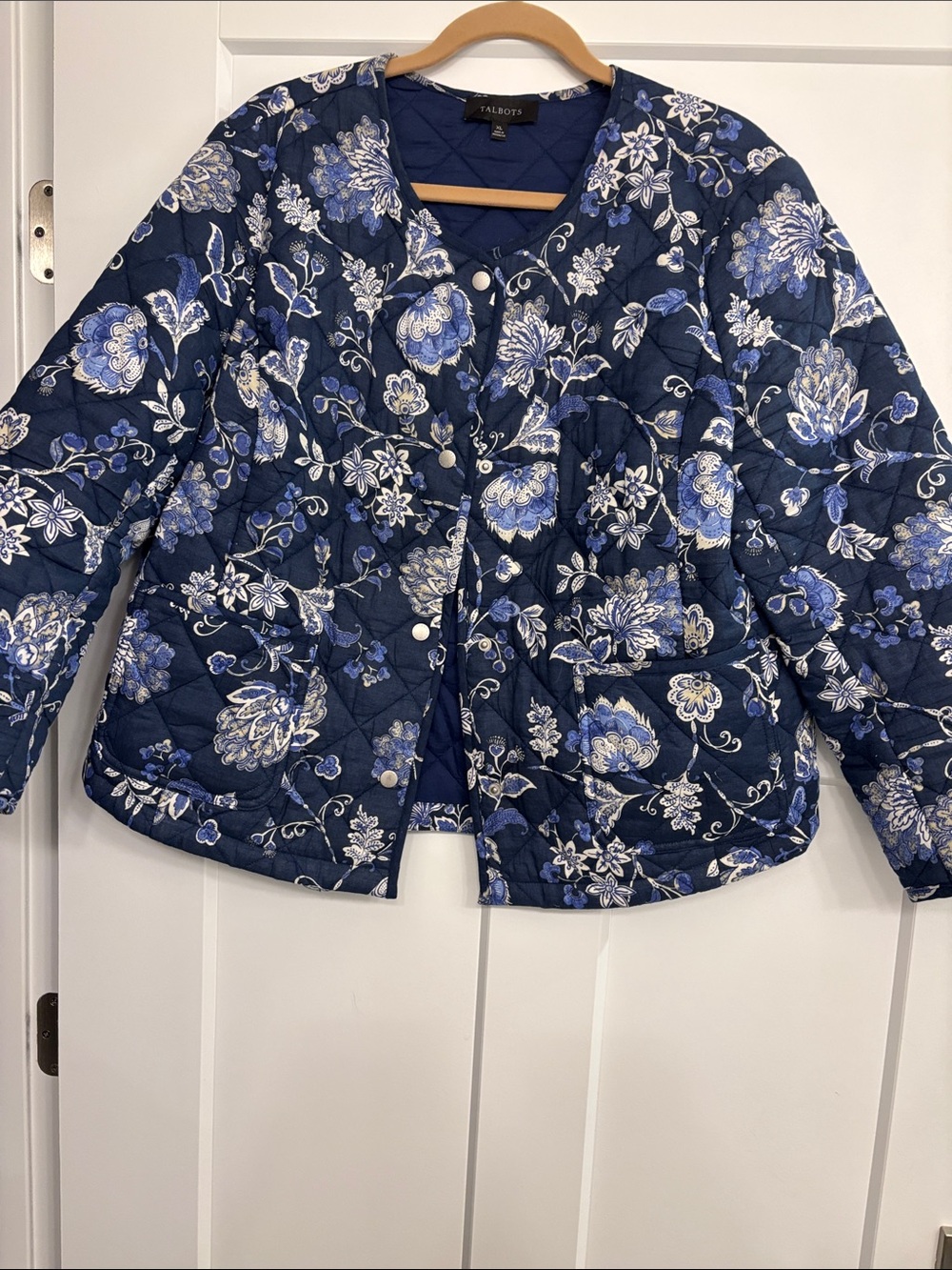 Talbots Navy Blue Floral Quilted Snap-Front Jacket size XL